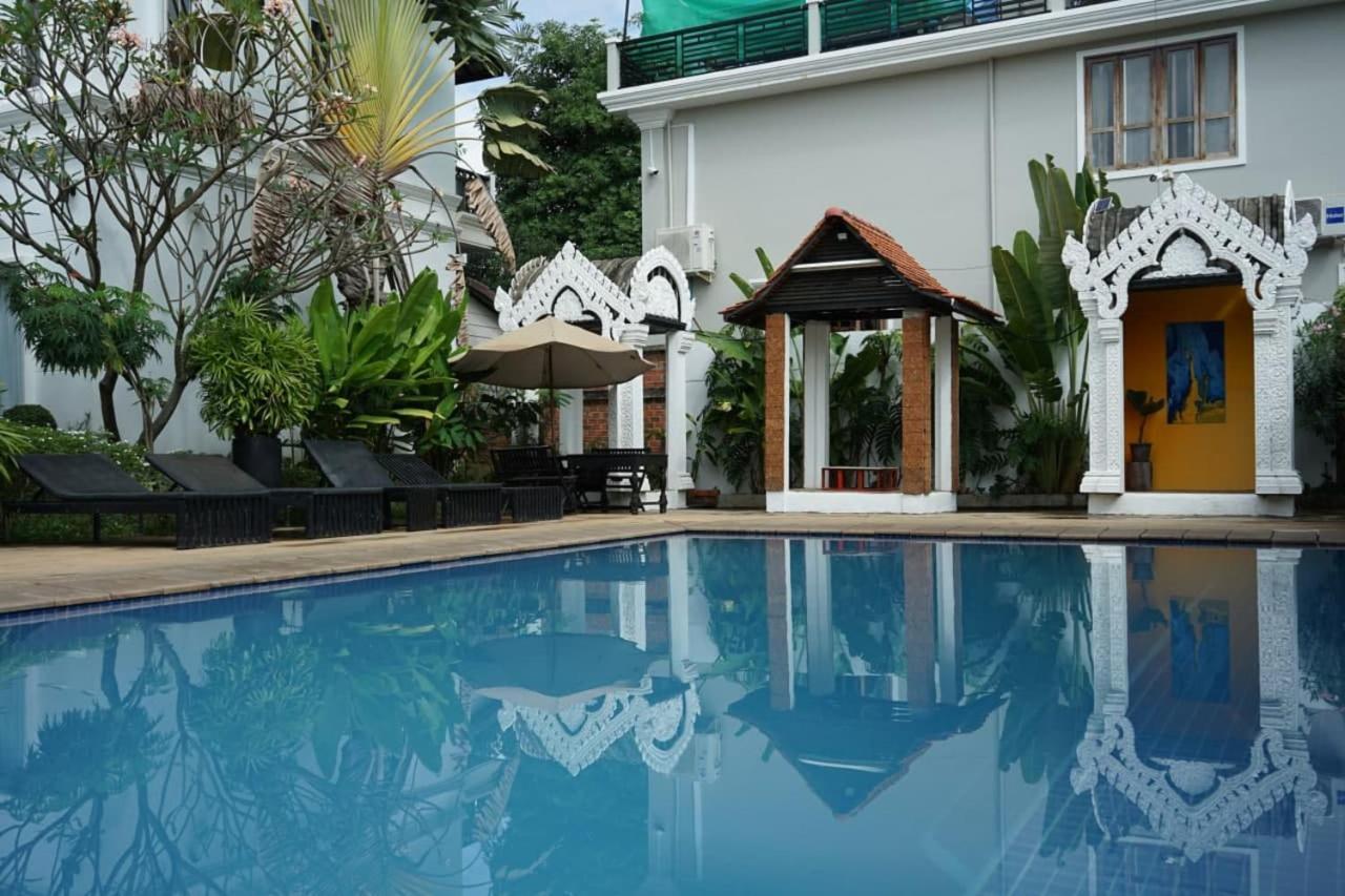 Vimean Sovannaphoum Resort Battambang Exterior photo