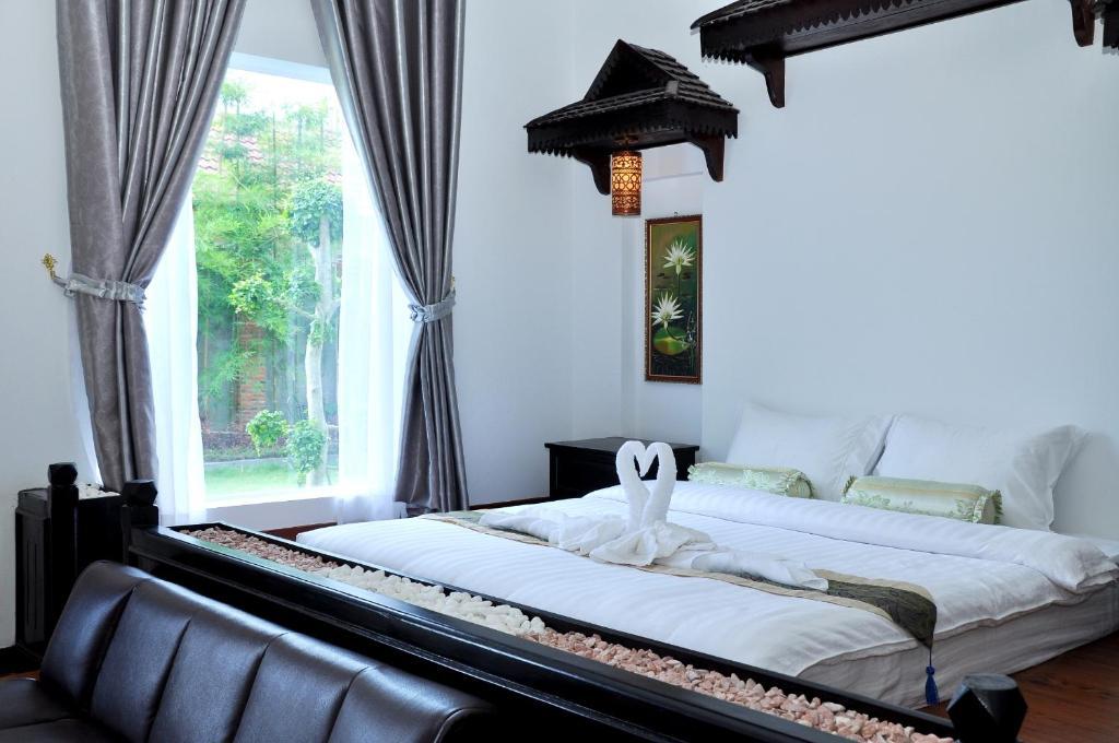 Vimean Sovannaphoum Resort Battambang Exterior photo